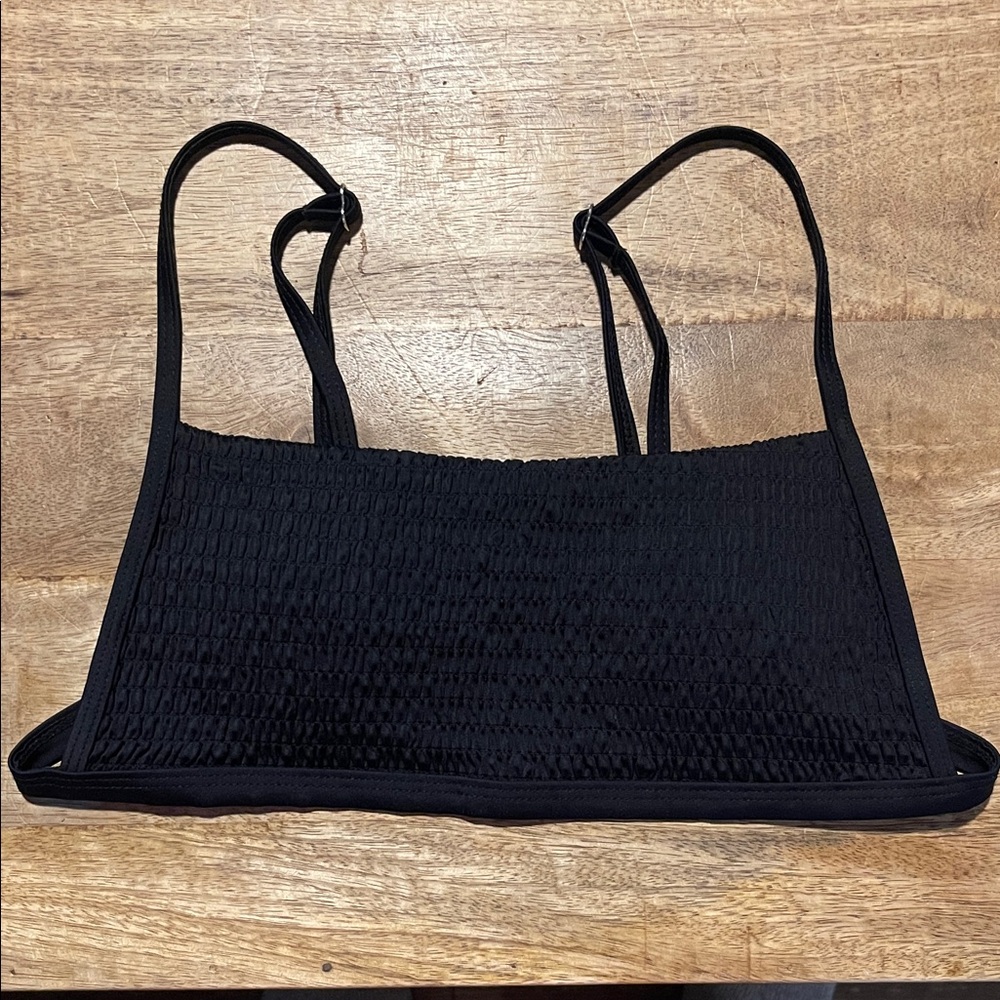 ⭐️6 for $20!⭐️ Black Textured Padded Bralette Top